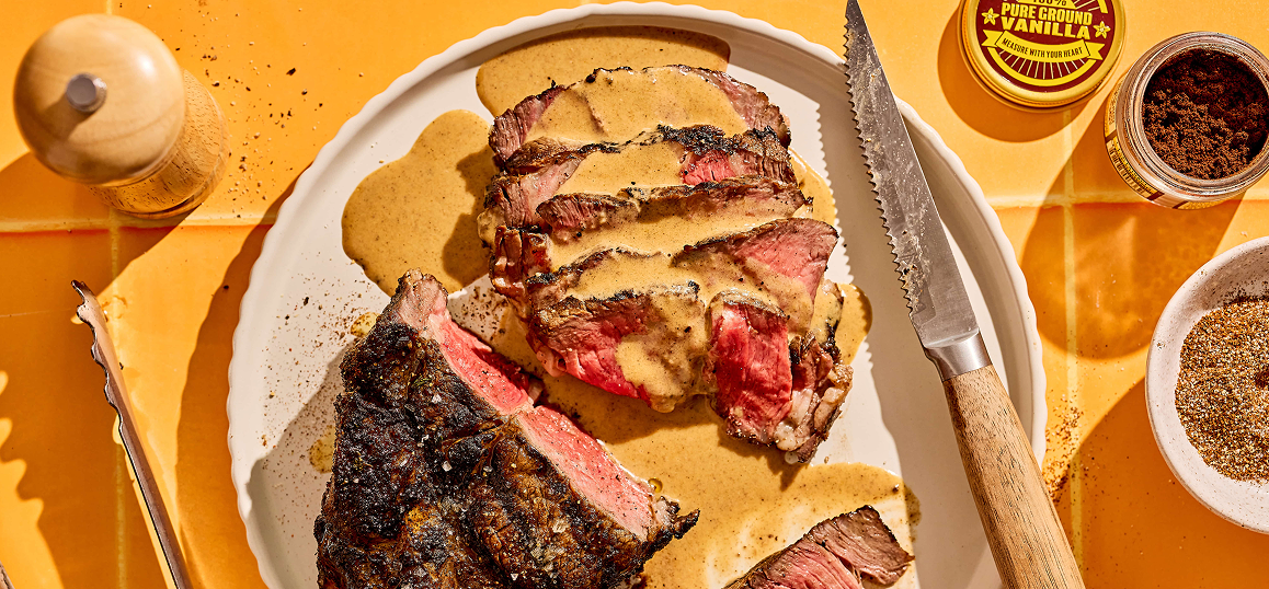 Creamy Pepper Steak with Vanilla Rub