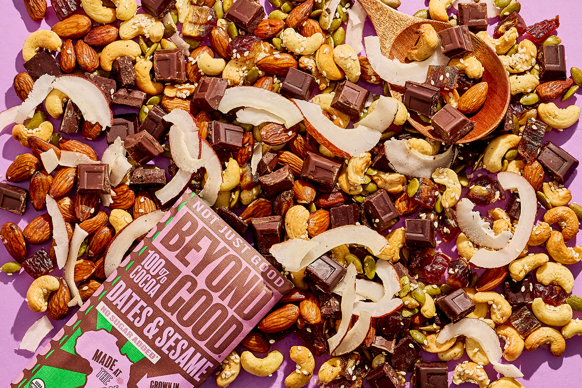 Dates & Sesame Trail Mix With No Added Sugar